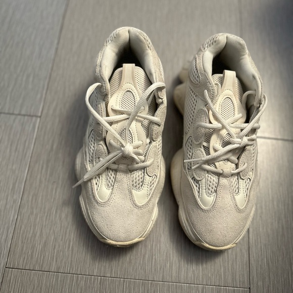 ‼️SALE‼️ Adidas yezzy 500 - Picture 4 of 10